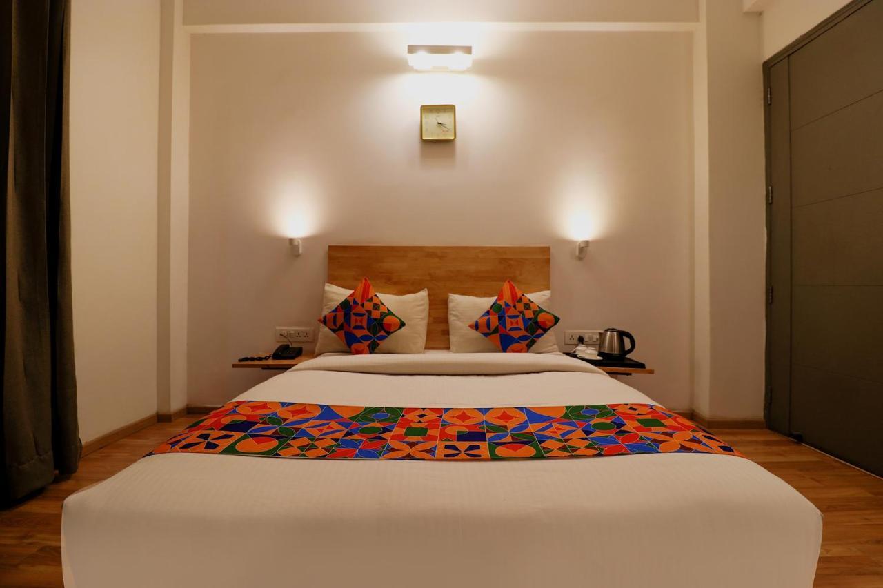 Fabhotel The Glory Gurgaon Zewnętrze zdjęcie