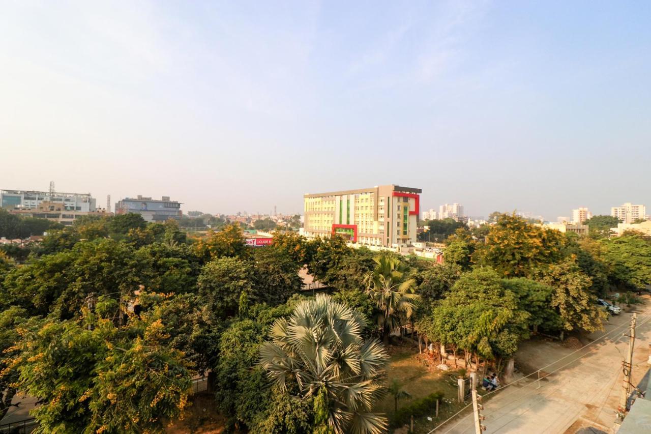 Fabhotel The Glory Gurgaon Zewnętrze zdjęcie